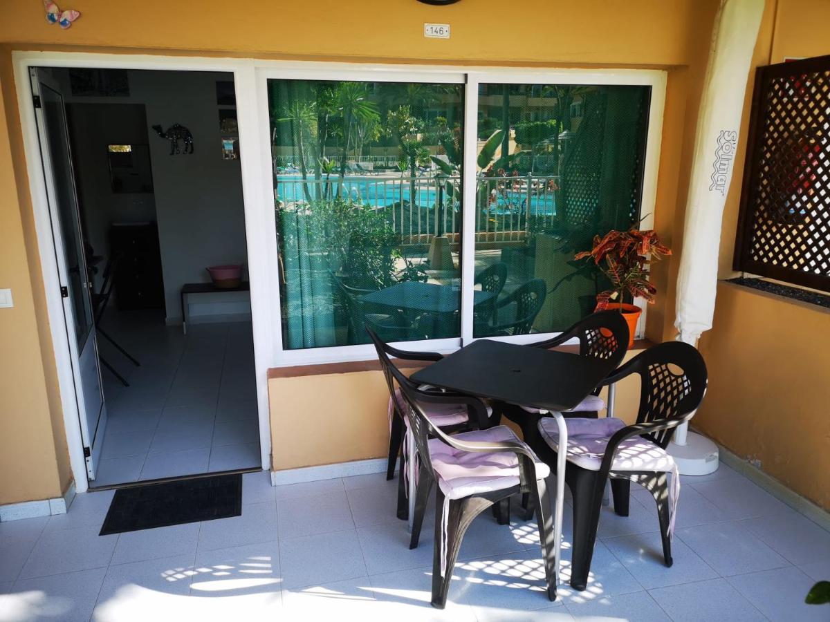 AlicesBungalowPoolView-Summer Corralejo Exterior foto