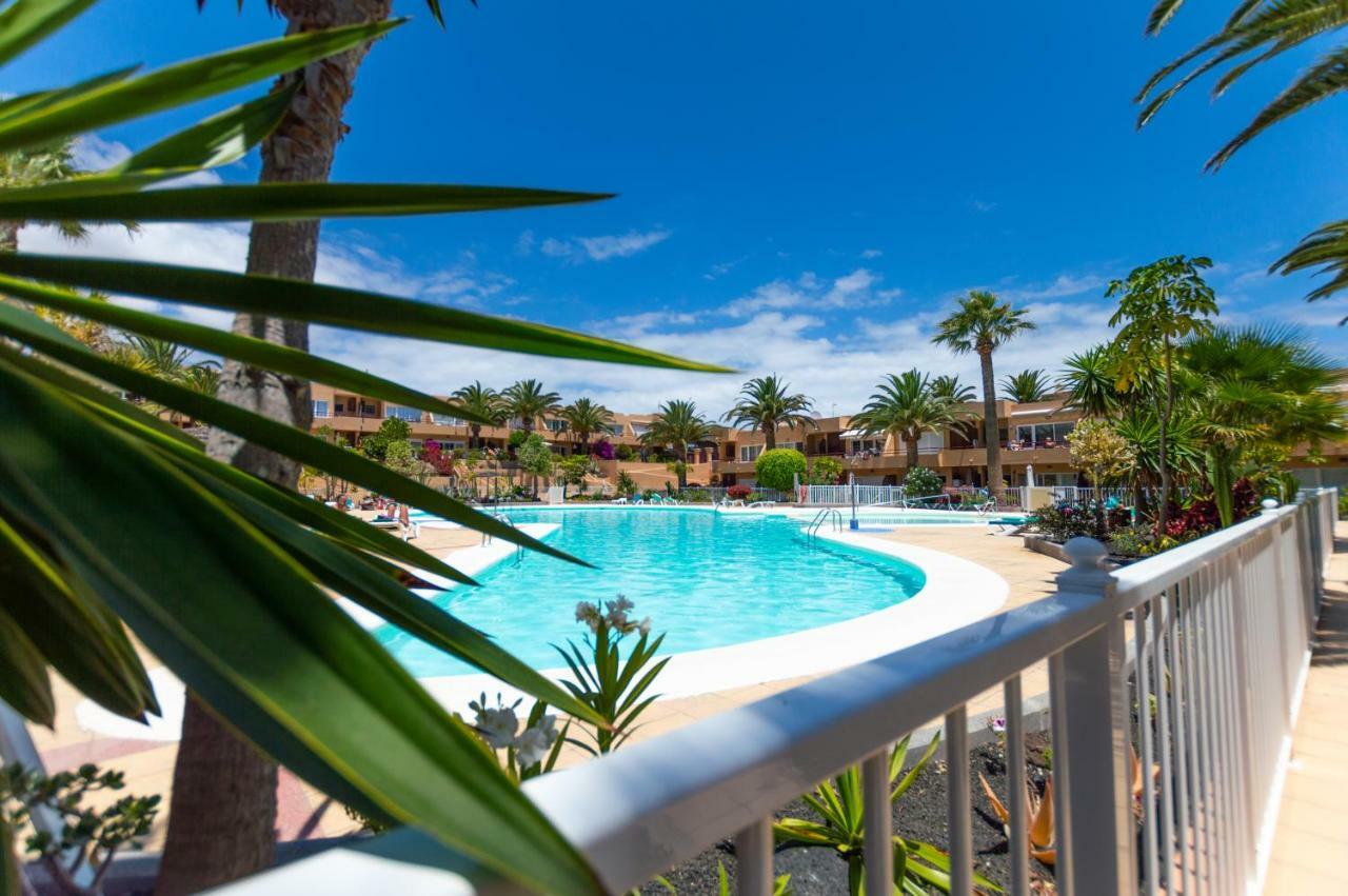 AlicesBungalowPoolView-Summer Corralejo Exterior foto